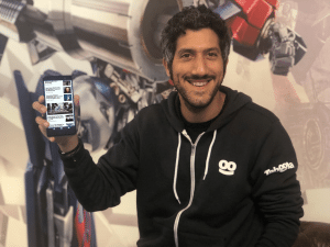 Taboola News está integrando descobertas em dispositivos do mundo físico: celulares, aeroportos, carros e mais